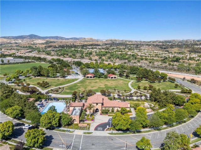28356 Vela Way, Valencia, CA 91354