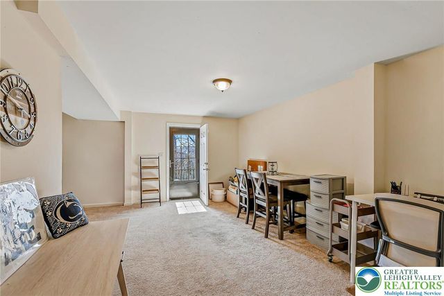 54 Freedom Terrace, Easton, PA 18045