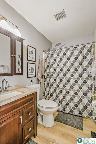 54 Freedom Terrace, Easton, PA 18045