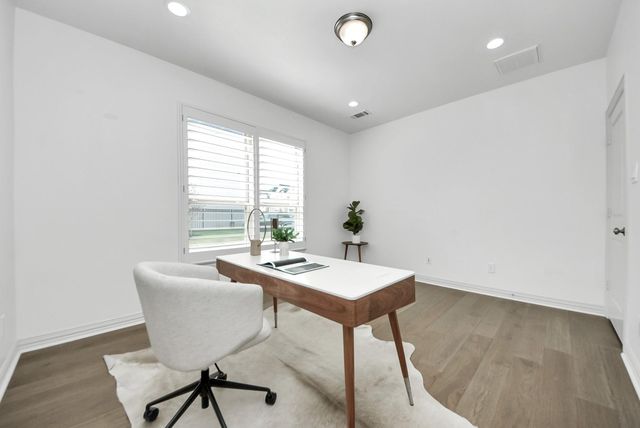 13623 Teal Bluff Lane, Houston, TX 77077