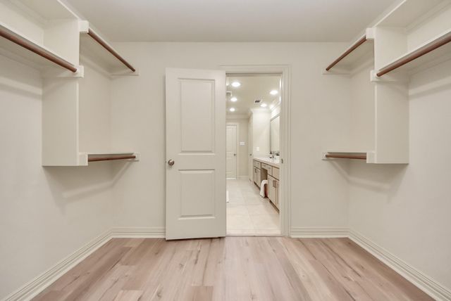 13623 Teal Bluff Lane, Houston, TX 77077