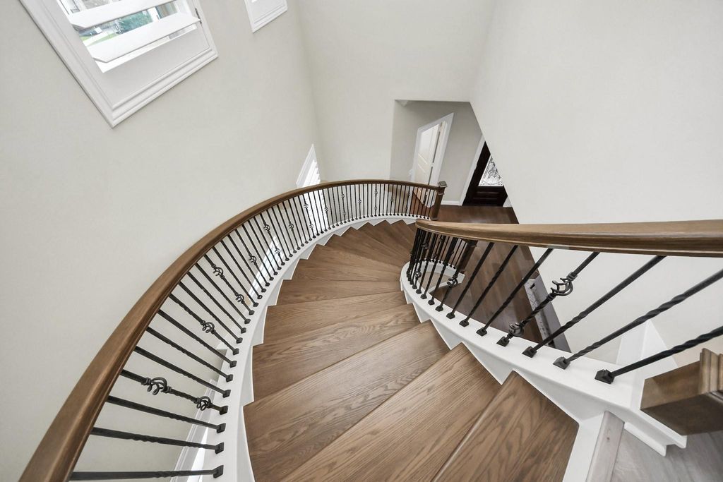 Image 21 of property listing at 13623 Teal Bluff Lane, Houston, TX 77077