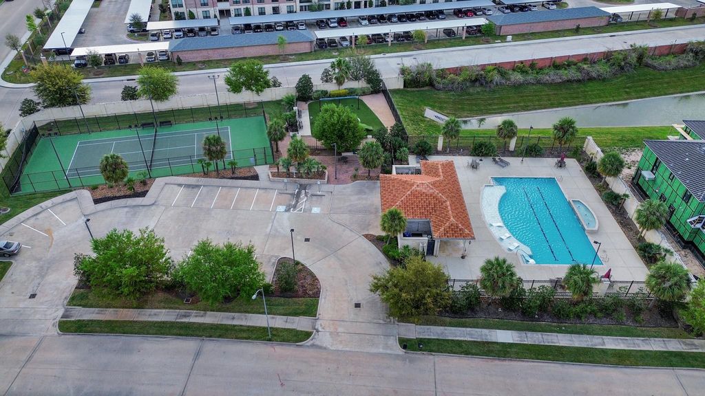 Image 42 of property listing at 13623 Teal Bluff Lane, Houston, TX 77077