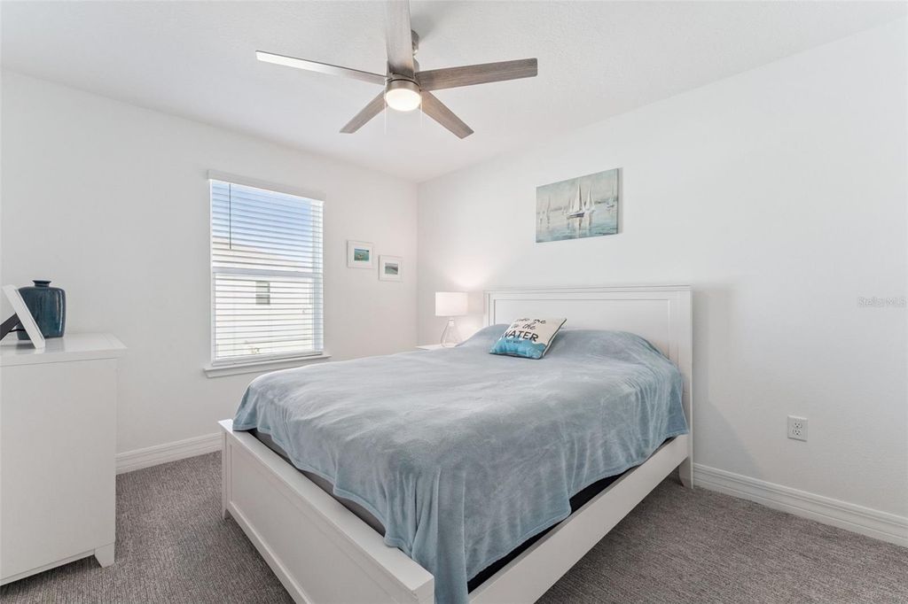 Image 13 of property listing at 9867 WALKWAY DRIVE, Orlando, FL 32832