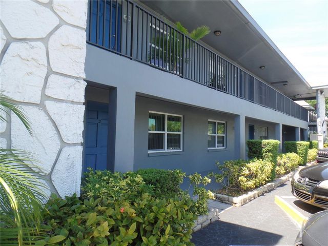1240 70TH STREET N 9, St Petersburg, FL 33710