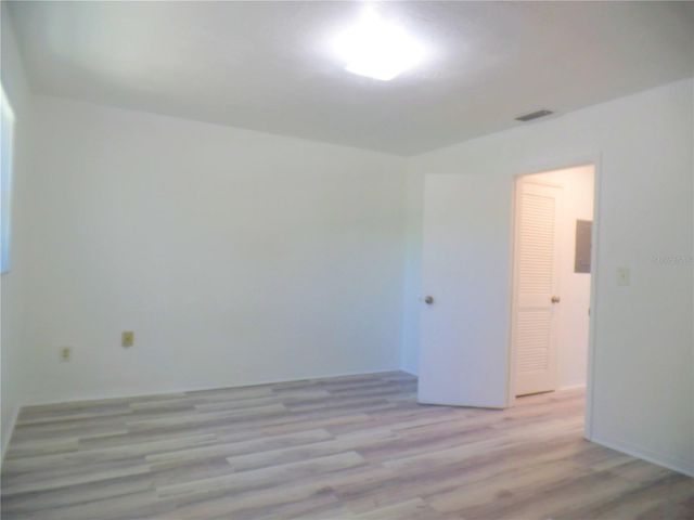 1240 70TH STREET N 9, St Petersburg, FL 33710