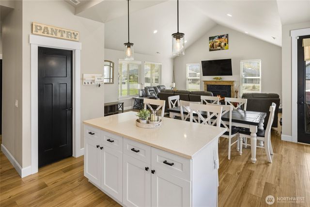 370 Deer Meadow Drive, Cle Elum, WA 98922