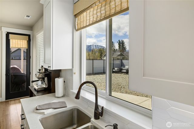 370 Deer Meadow Drive, Cle Elum, WA 98922