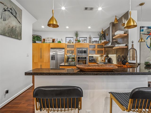 1045 Voight Street, Houston, TX 77009