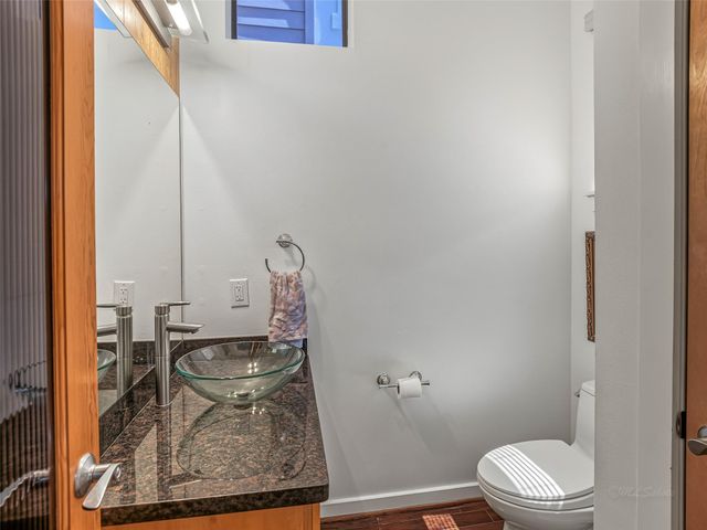 1045 Voight Street, Houston, TX 77009