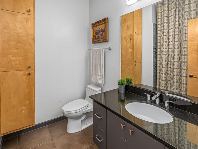 1045 Voight Street, Houston, TX 77009