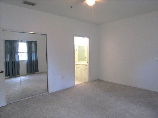 3966 MEDITERRANEA CIRCLE 421, Sarasota, FL 34233
