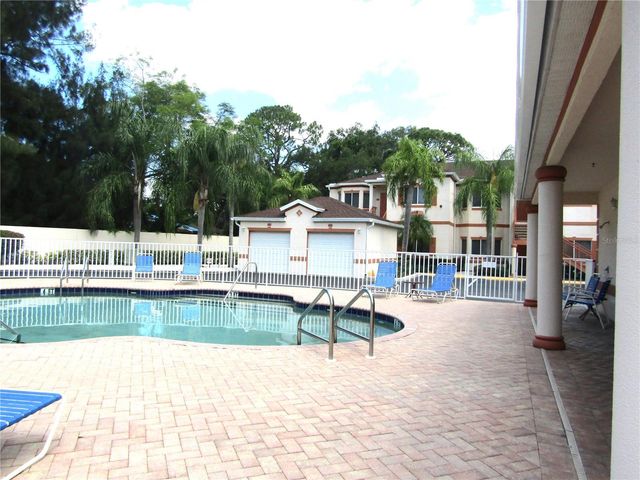 3966 MEDITERRANEA CIRCLE 421, Sarasota, FL 34233