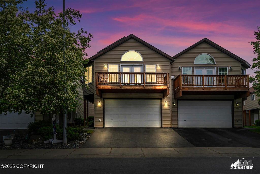 11736 Galloway Loop, #22, Eagle River, AK 99577