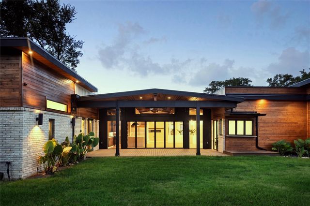 2510 Underwood Street, Houston, TX 77030