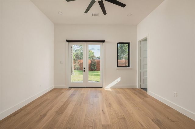 2510 Underwood Street, Houston, TX 77030