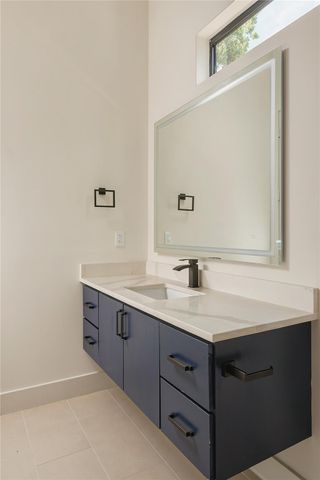 2510 Underwood Street, Houston, TX 77030