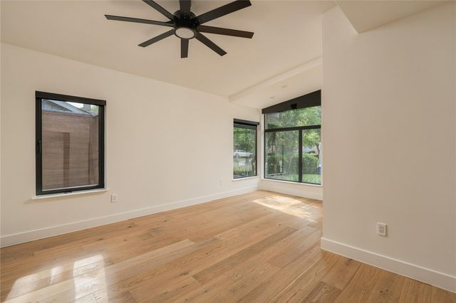 2510 Underwood Street, Houston, TX 77030