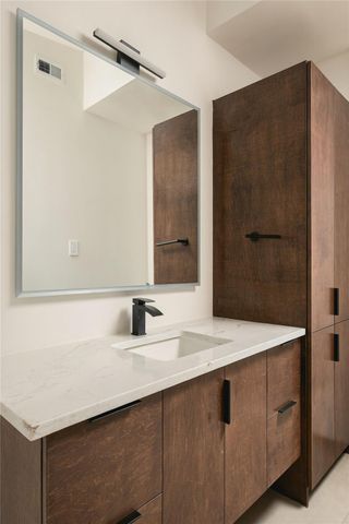 2510 Underwood Street, Houston, TX 77030