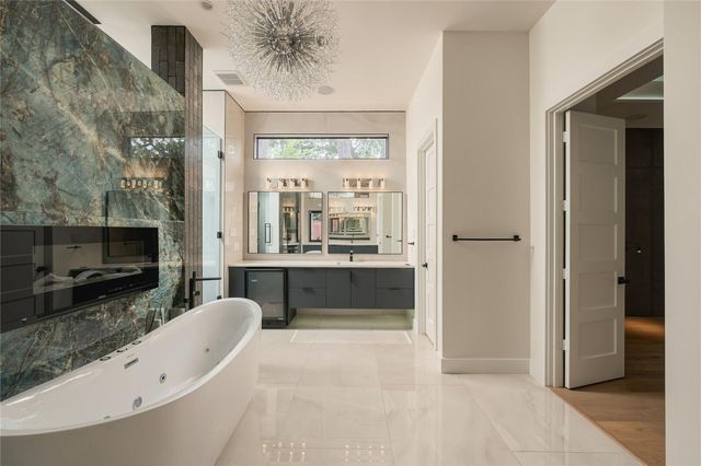 2510 Underwood Street, Houston, TX 77030