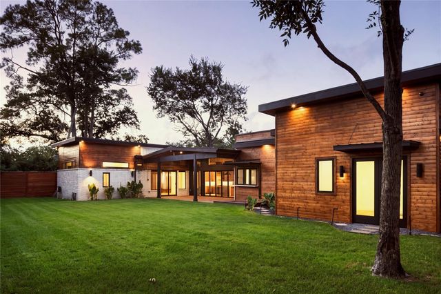 2510 Underwood Street, Houston, TX 77030
