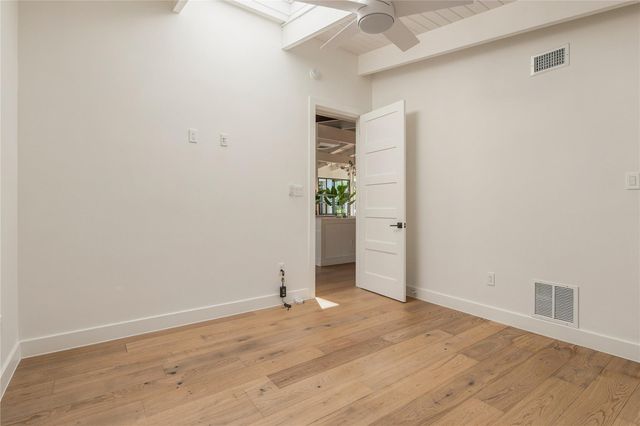 2510 Underwood Street, Houston, TX 77030