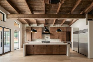 2510 Underwood Street, Houston, TX 77030