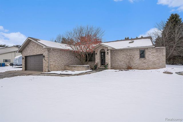 5428 Owen Road, Linden, MI 48451