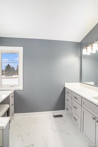 5428 Owen Road, Linden, MI 48451