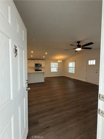 9850 Garfield Ave 18, Huntington Beach, CA 92646