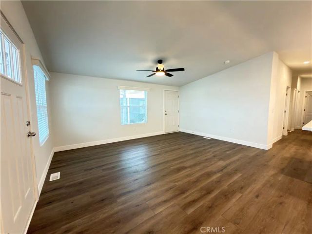9850 Garfield Ave 18, Huntington Beach, CA 92646