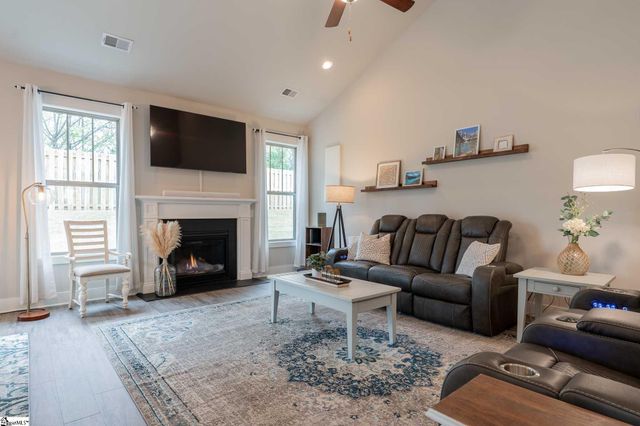 100 Ravencrest Court, Simpsonville, SC 29680