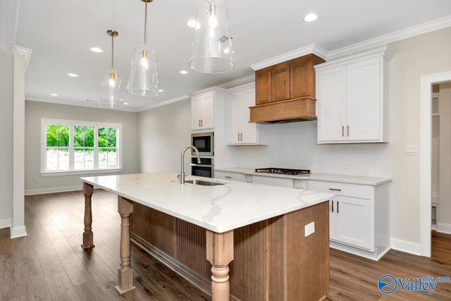 16521 Hamilton Place, Athens, AL 35613