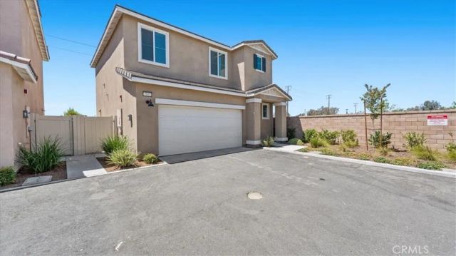 2015 Bergamot Street, Redlands, CA 92374