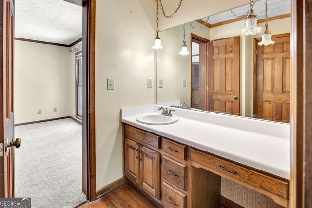 400 River Cove Road, Social Circle, GA 30025