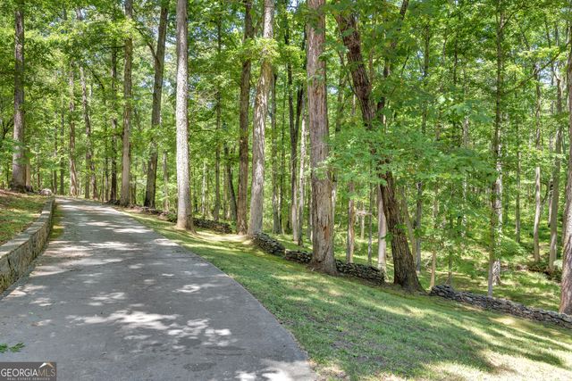 400 River Cove Road, Social Circle, GA 30025