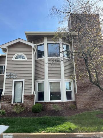 10942 Vauxhall Drive, Creve Coeur, MO 63146