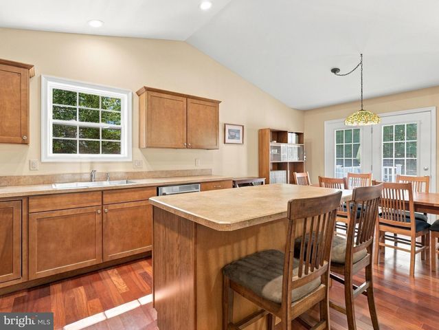 216 EXECUTIVE WAY, Hedgesville, WV 25427