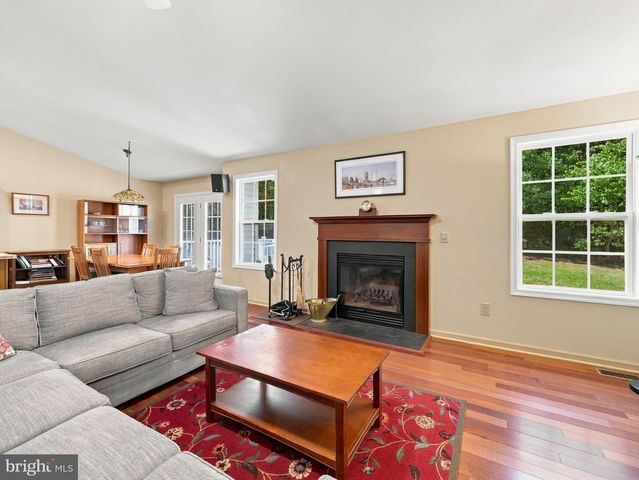 216 EXECUTIVE WAY, Hedgesville, WV 25427