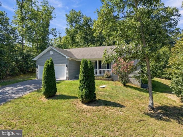 216 EXECUTIVE WAY, Hedgesville, WV 25427
