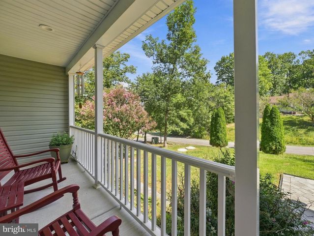 216 EXECUTIVE WAY, Hedgesville, WV 25427