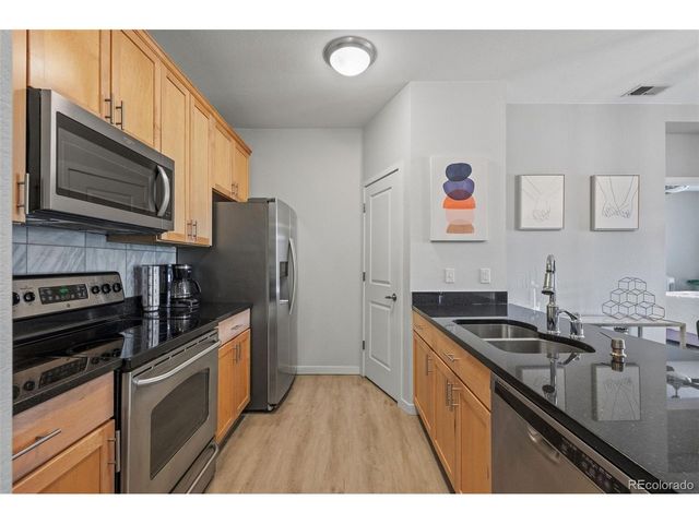 4100 Albion St 4-418, Denver, CO 80216