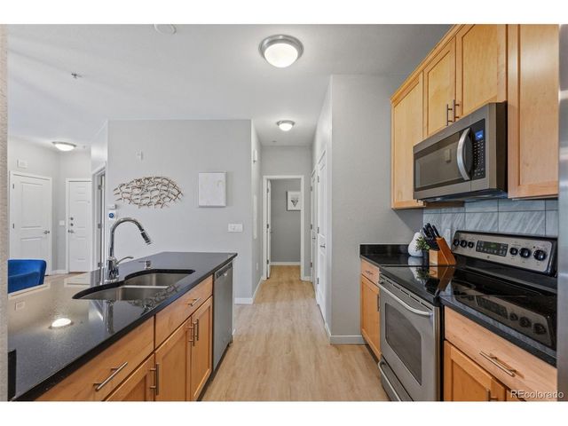 4100 Albion St 4-418, Denver, CO 80216