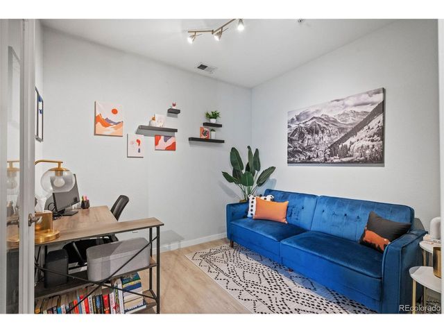4100 Albion St 4-418, Denver, CO 80216