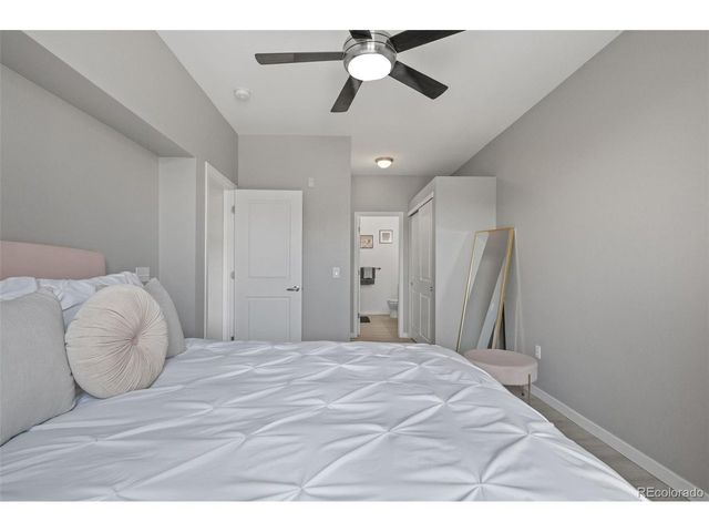 4100 Albion St 4-418, Denver, CO 80216