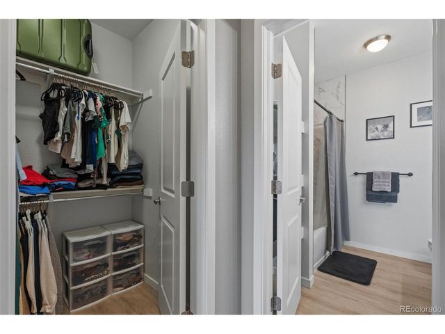4100 Albion St 4-418, Denver, CO 80216