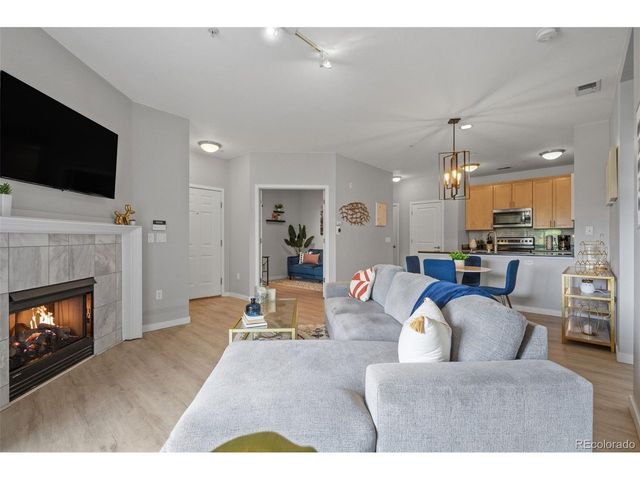4100 Albion St 4-418, Denver, CO 80216