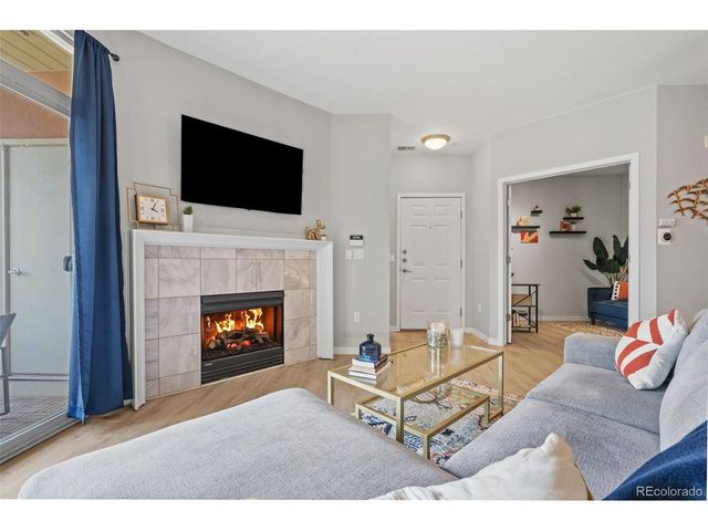 4100 Albion St 4-418, Denver, CO 80216