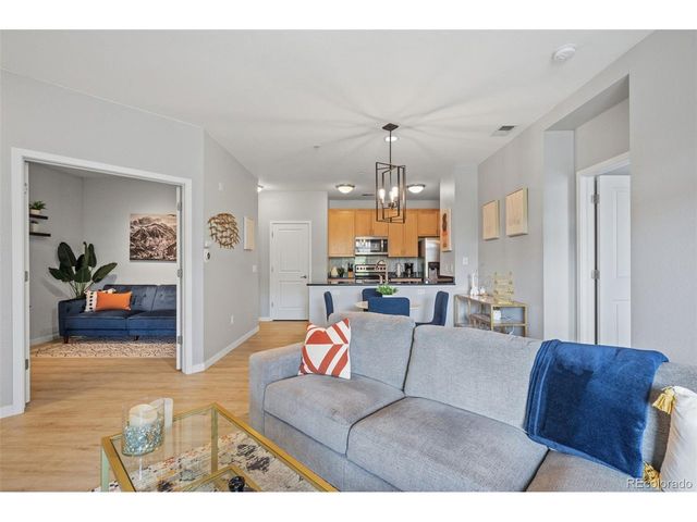 4100 Albion St 4-418, Denver, CO 80216