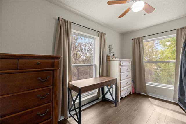 8121 COUNTY ROAD 243B, Wildwood, FL 34785